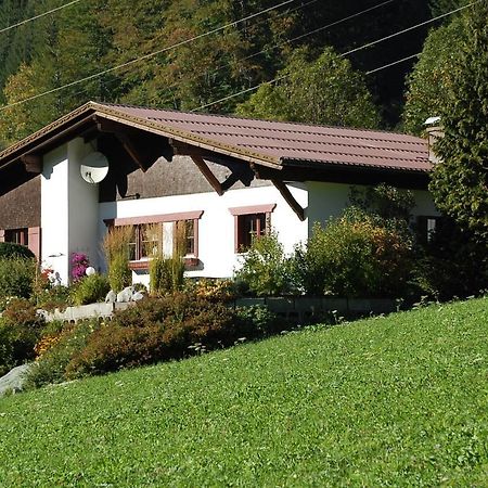Haus Kinsperger Apartment Klosterle am Arlberg Exterior photo