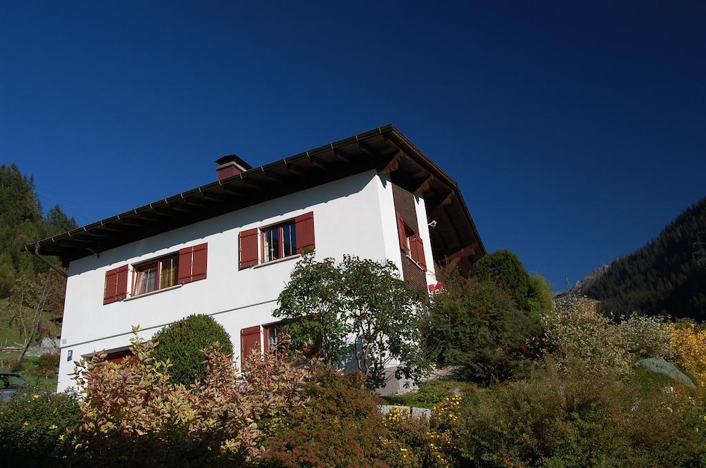 Haus Kinsperger Apartment Klosterle am Arlberg Exterior photo