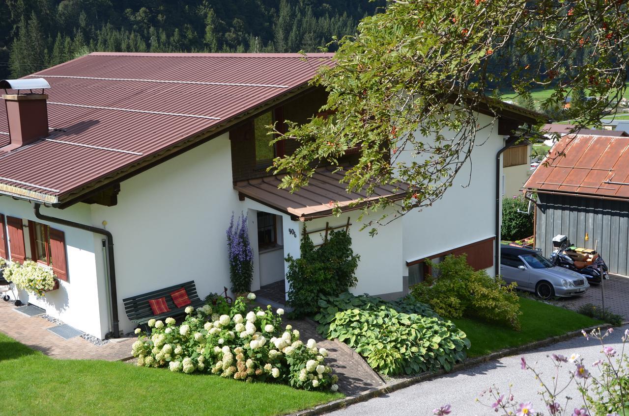Haus Kinsperger Apartment Klosterle am Arlberg Exterior photo