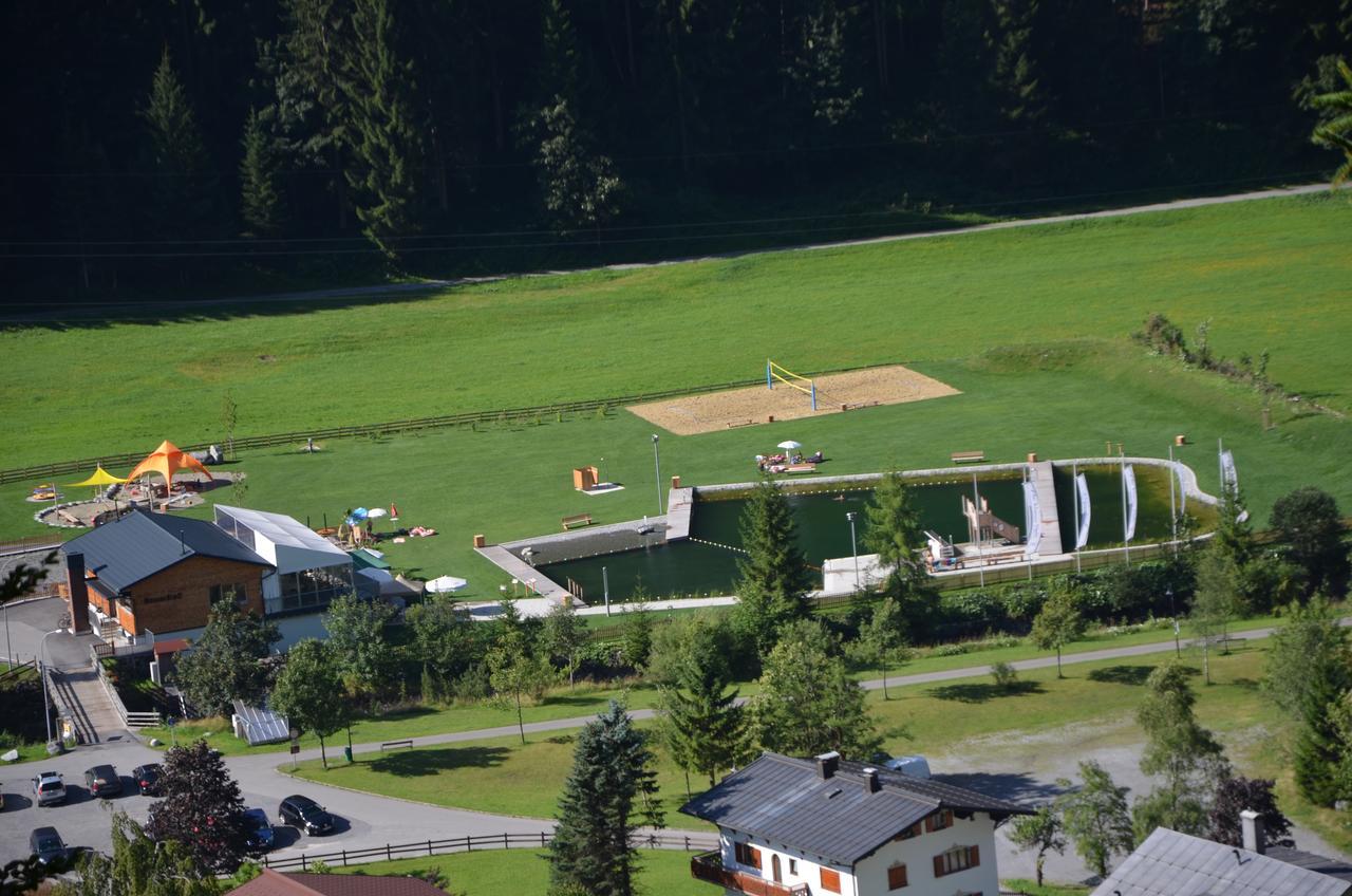 Haus Kinsperger Apartment Klosterle am Arlberg Exterior photo