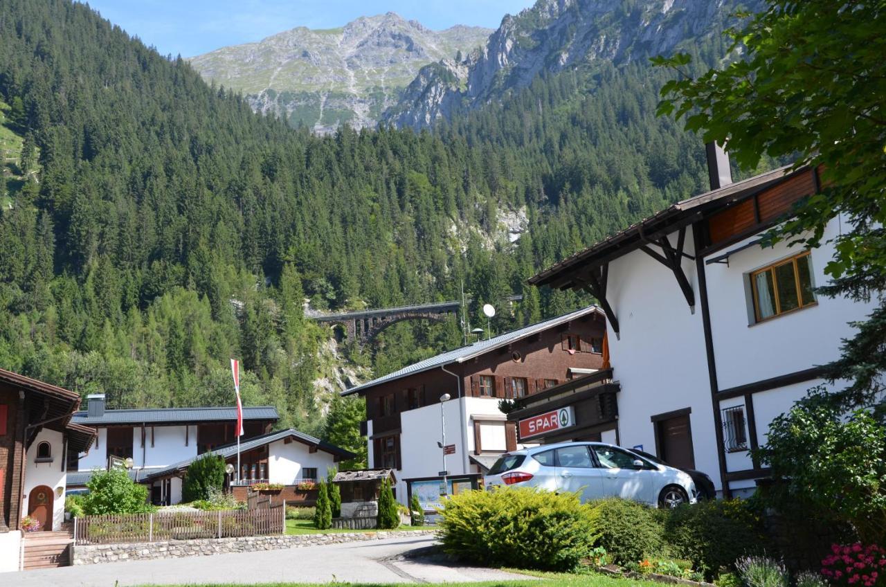 Haus Kinsperger Apartment Klosterle am Arlberg Exterior photo